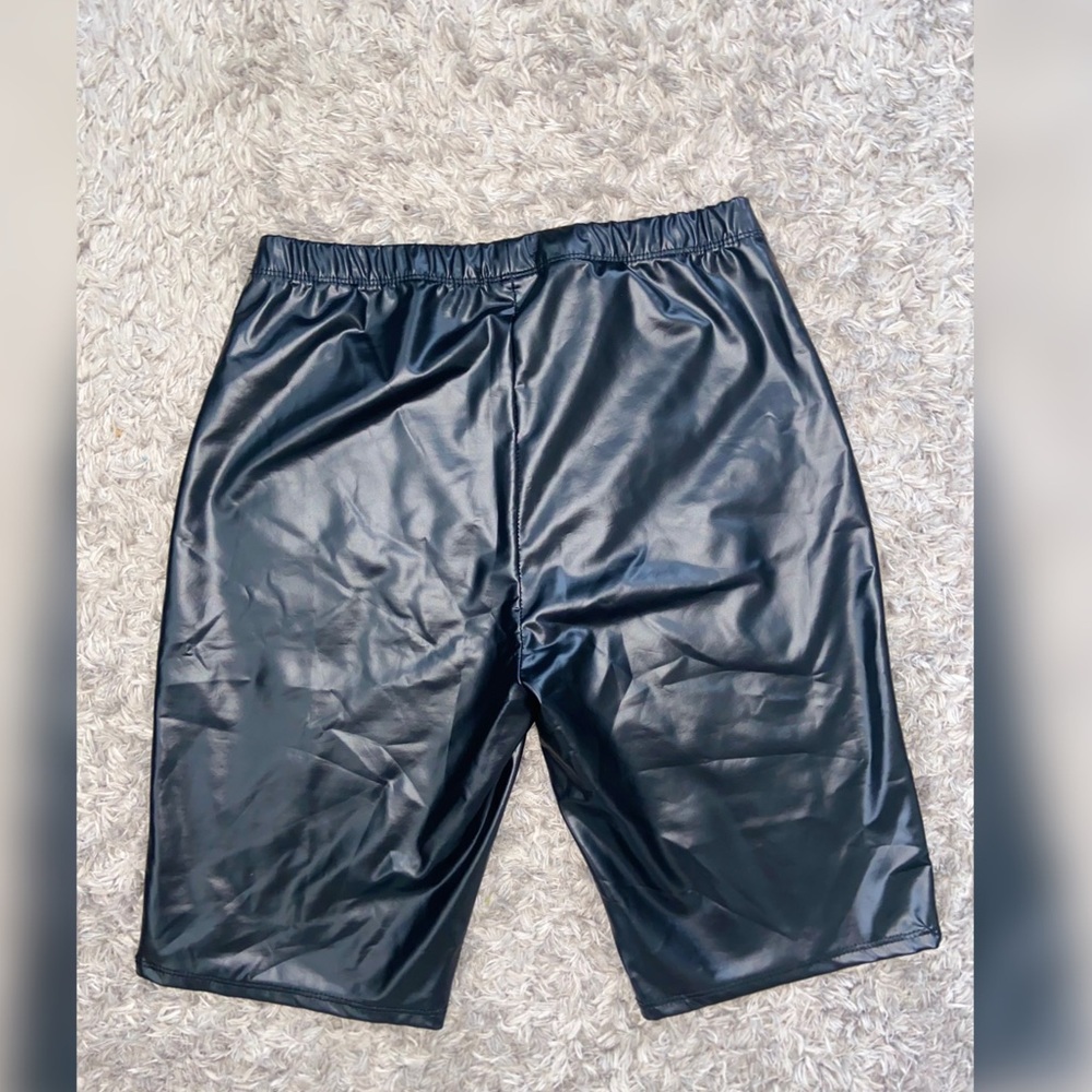 Rough Rider Biker Shorts - Black